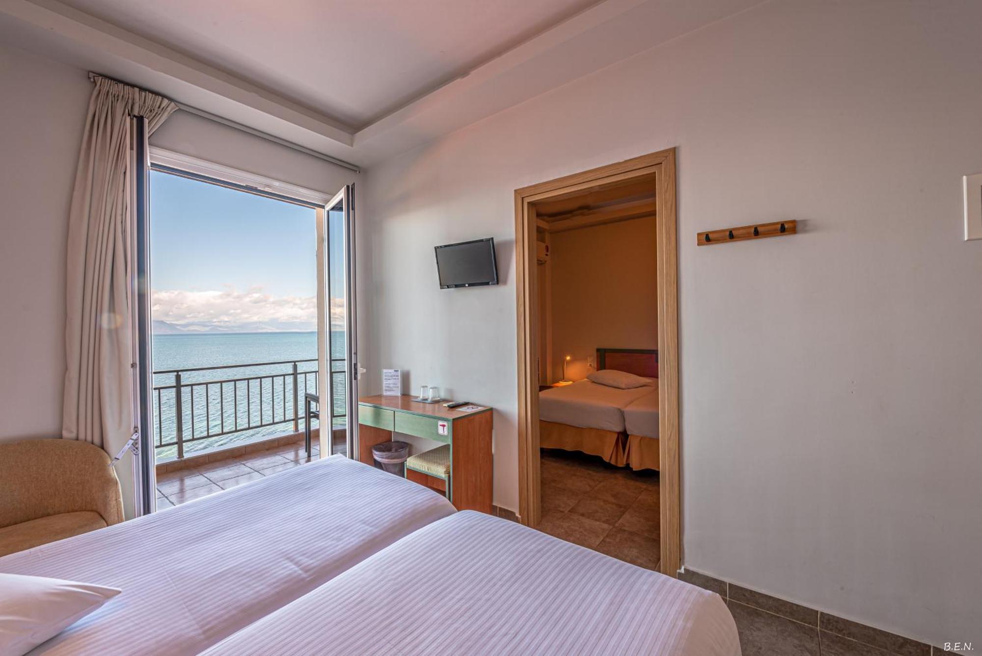 Castella Beach Alissos Exterior photo