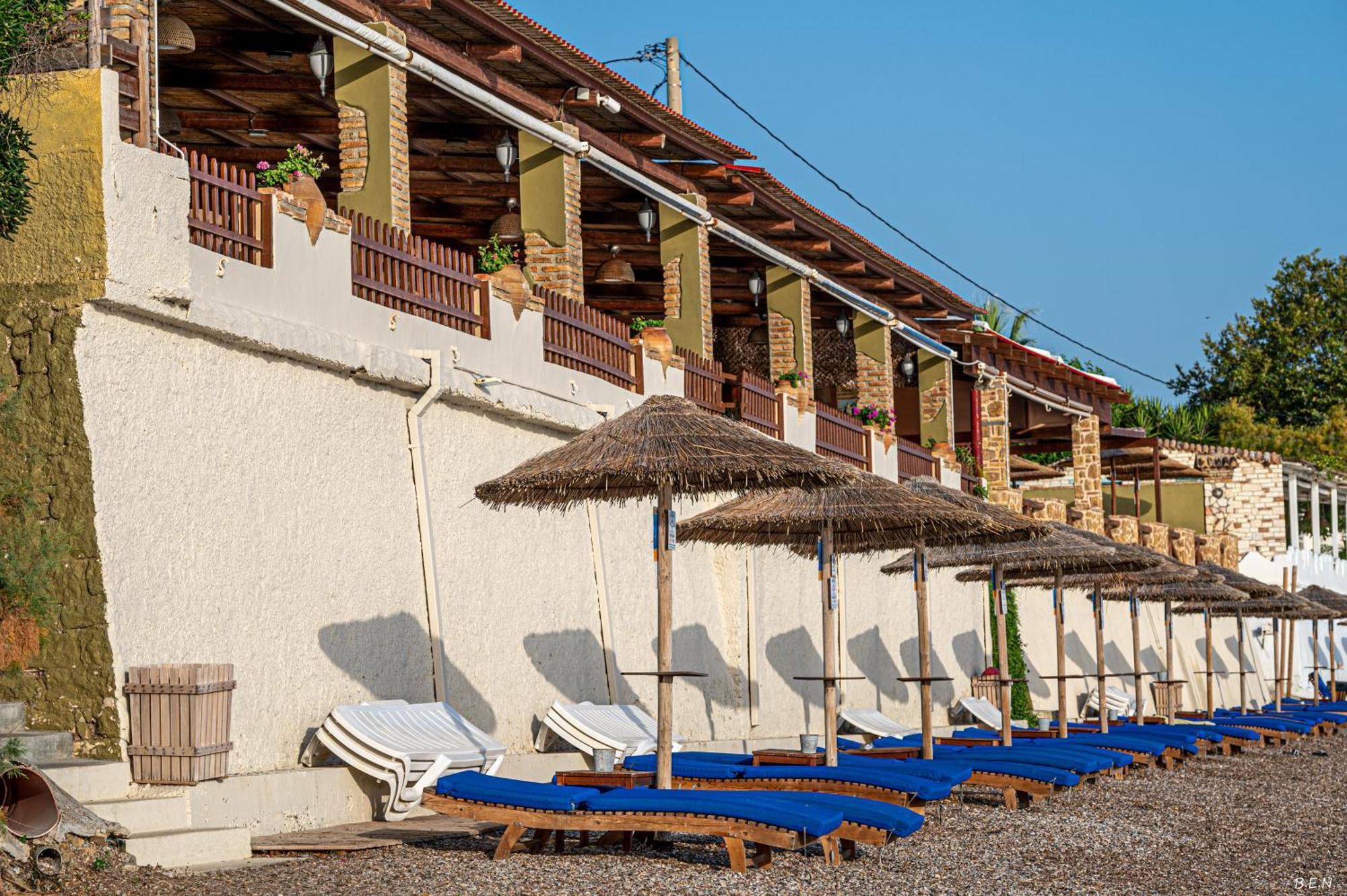 Castella Beach Hotel Alissos Exterior photo